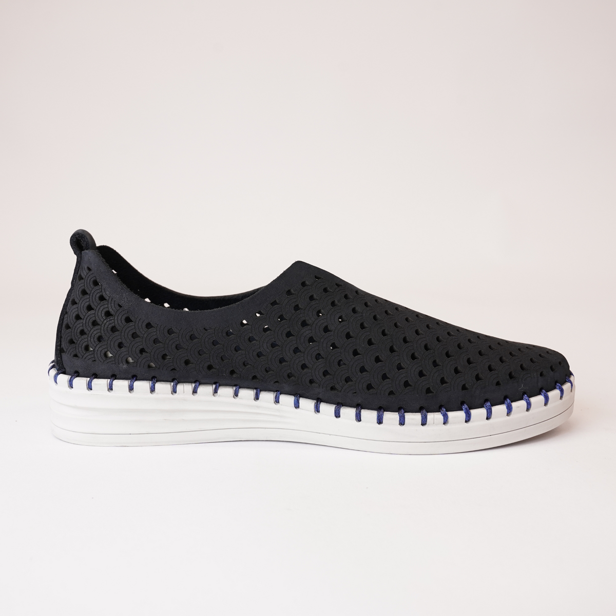 Lasso Deep Ocean Leather Sneakers - SALA | Shouz