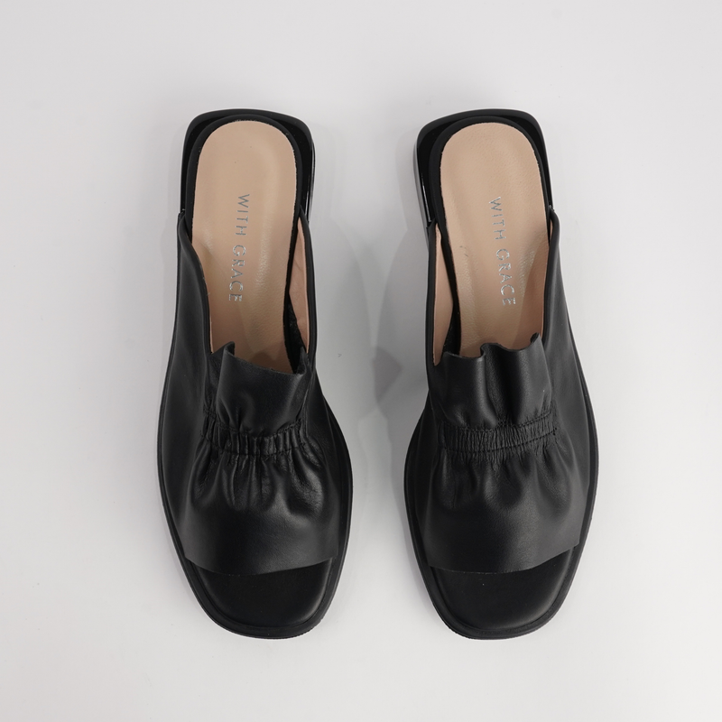 Luna Black Leather Flats