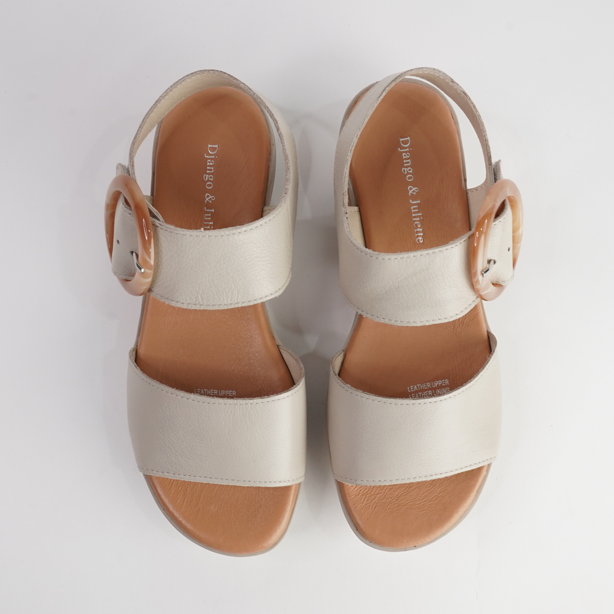 Cubbie Almond Leather Sandals - DJANGO AND JULIETTE | Shouz