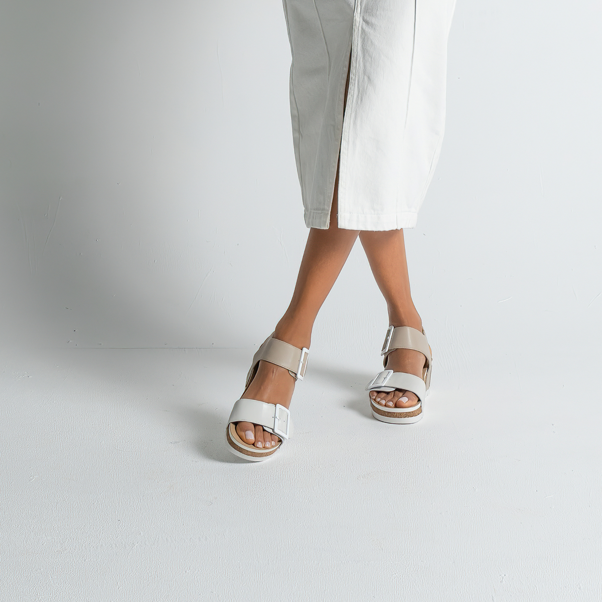Quinn 02 Off White Kombi Leather Sandals - JOSEF SEIBEL | Shouz