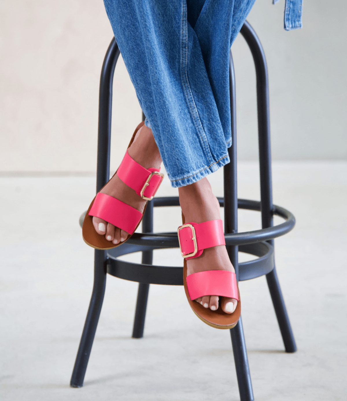 Doti Fuchsia Slides - LOS CABOS | Shouz