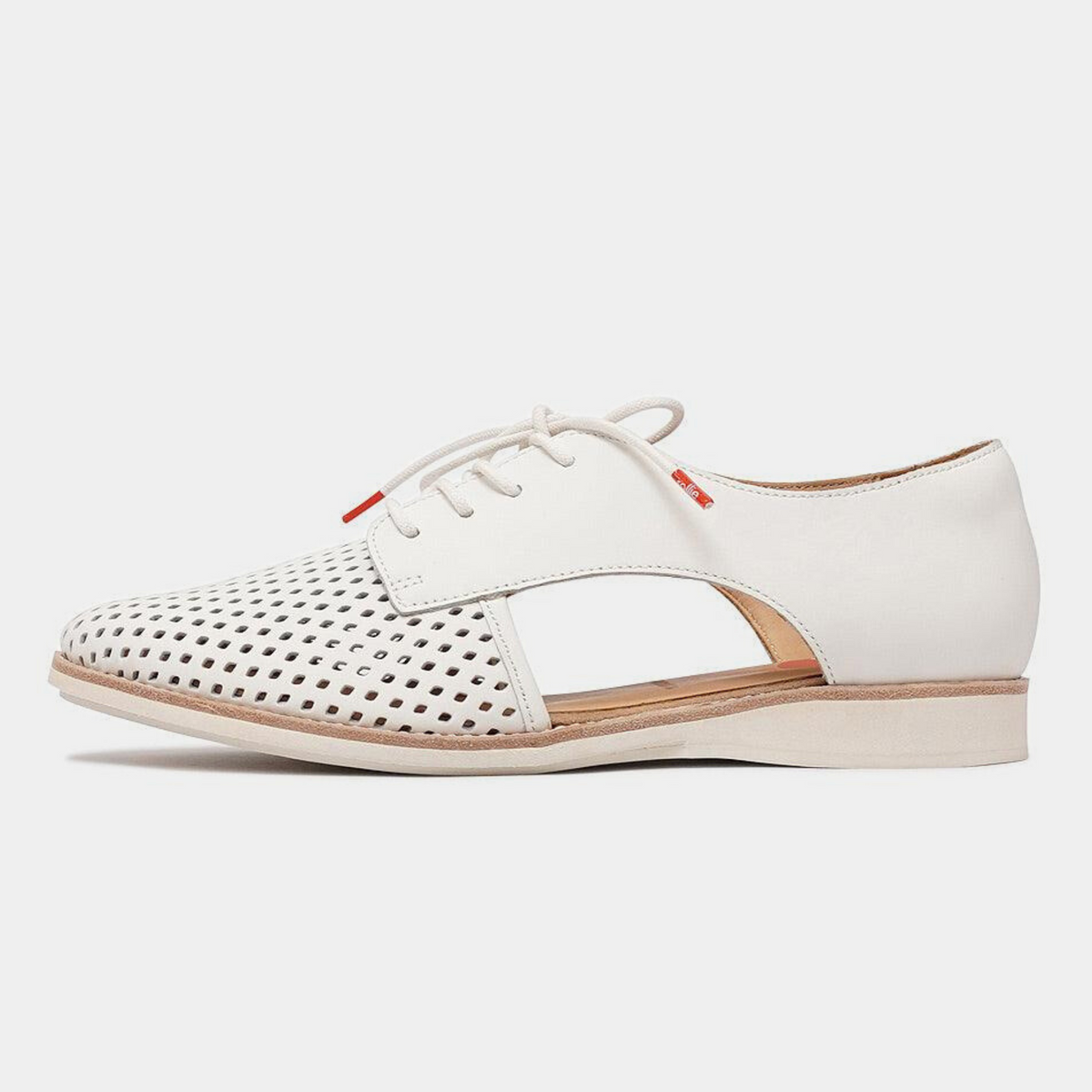 Sidecut Punch Sports White Leather Lace Up Flats - ROLLIE | Shouz