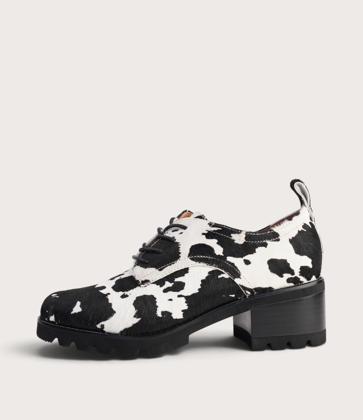 Daya Cow Leather Brougues