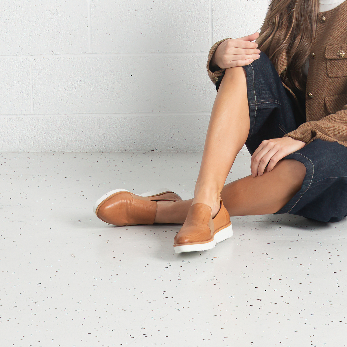 Olga Taba Leather Flats - NU BY NEO | Shouz