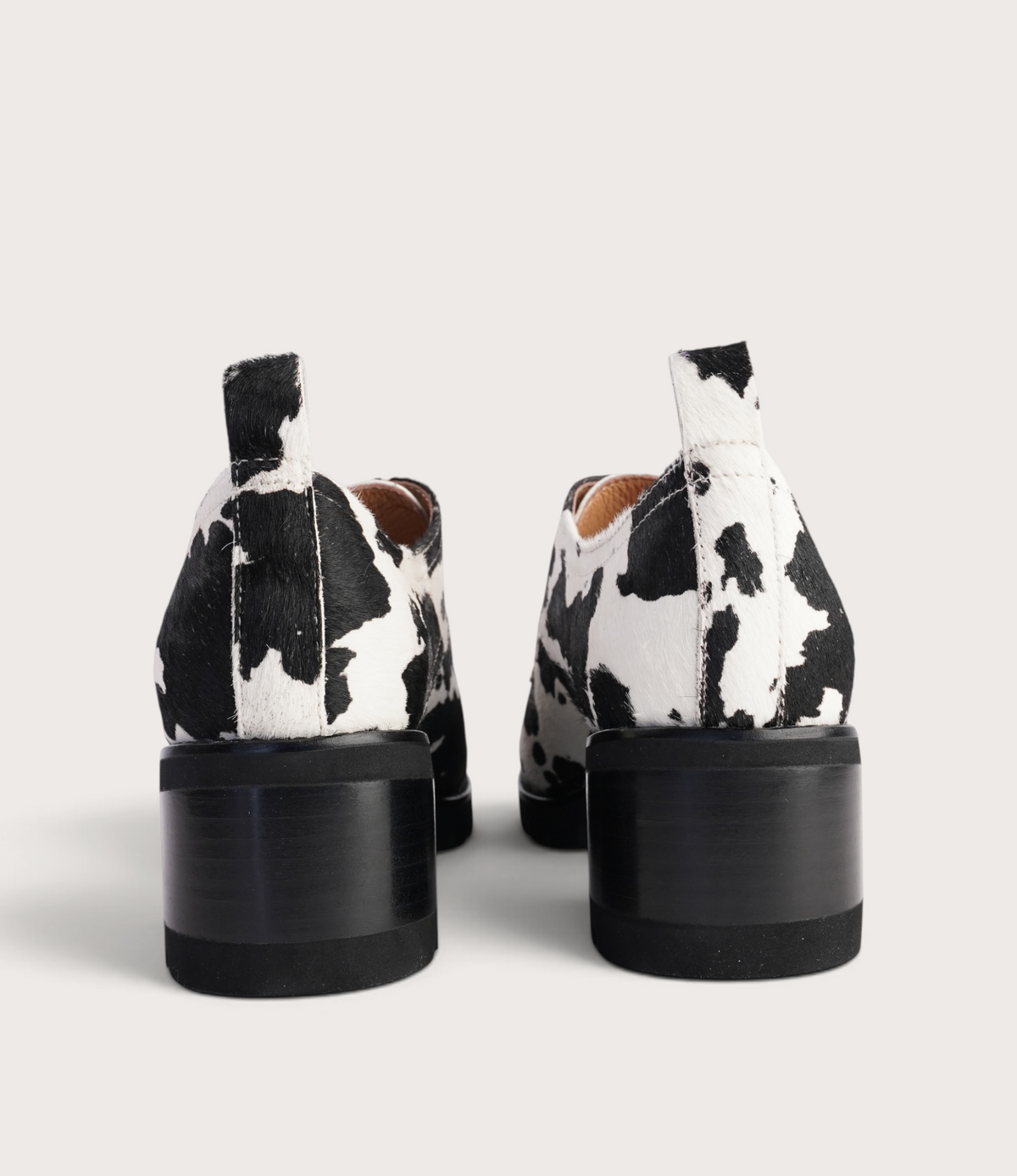 Daya Cow Leather Brougues