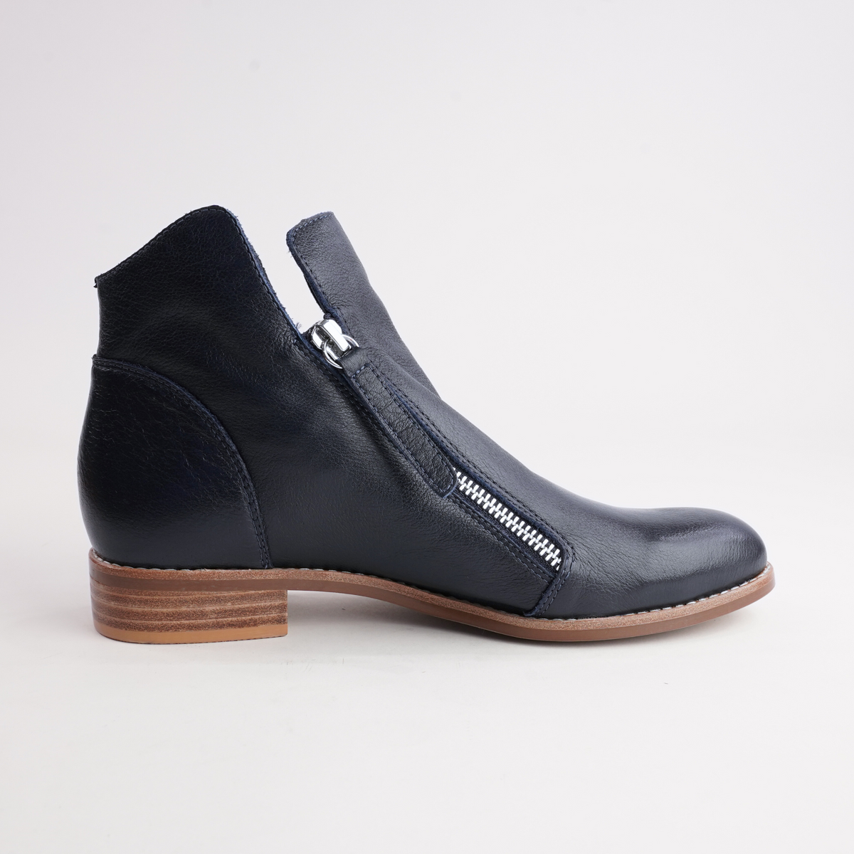 Norys Navy Leather Ankle Boots
