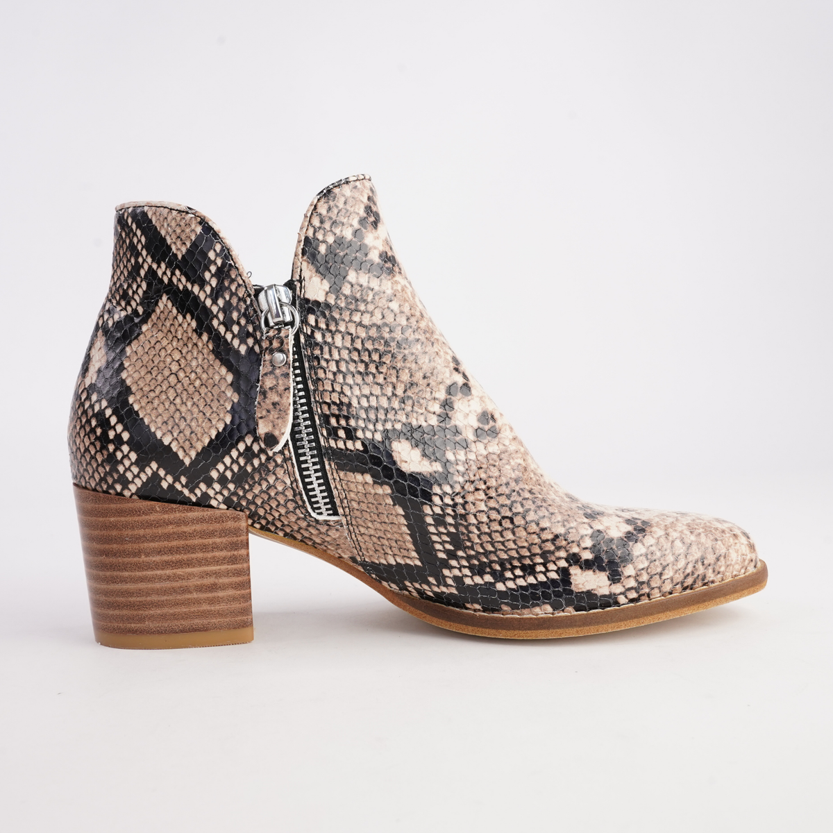 Mitysue Black Caramel Snake Leather Boots - DJANGO AND JULIETTE | Shouz