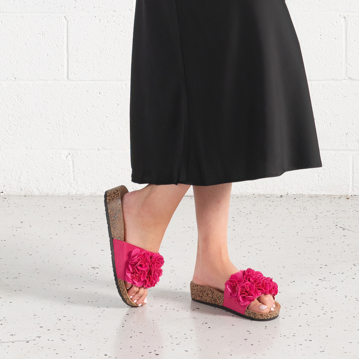 Corsage Fuschia Slides - LOS CABOS | Shouz