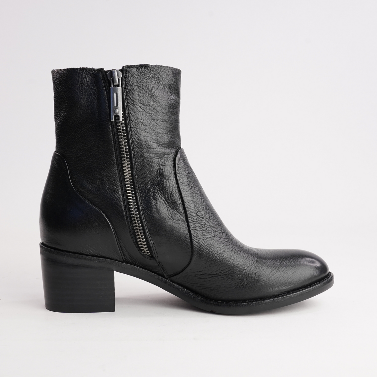 Rarna Black/ Black Heel Leather Ankle Boots