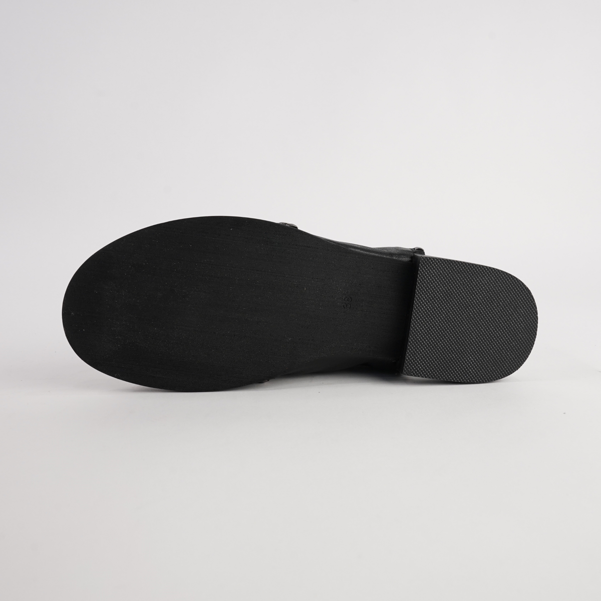 Serenade Black/ Pewter Leather Sandals - BRESLEY | Shouz