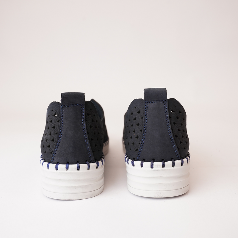 Lasso Deep Ocean Leather Sneakers