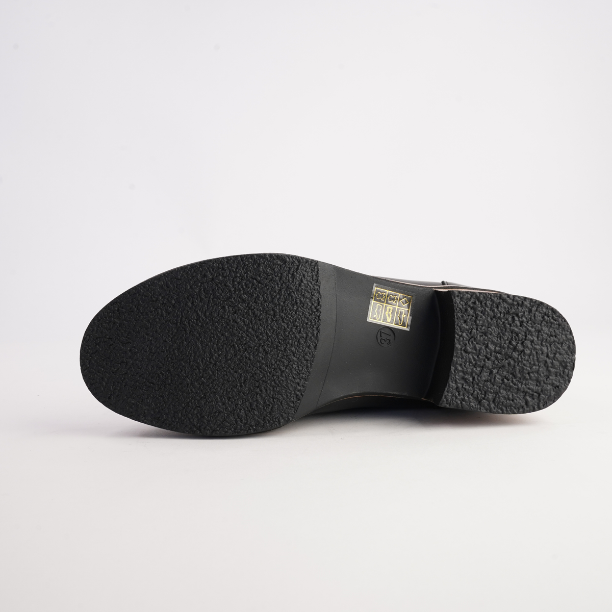 Doha Black Leather Ankle Boots - BRESLEY | Shouz