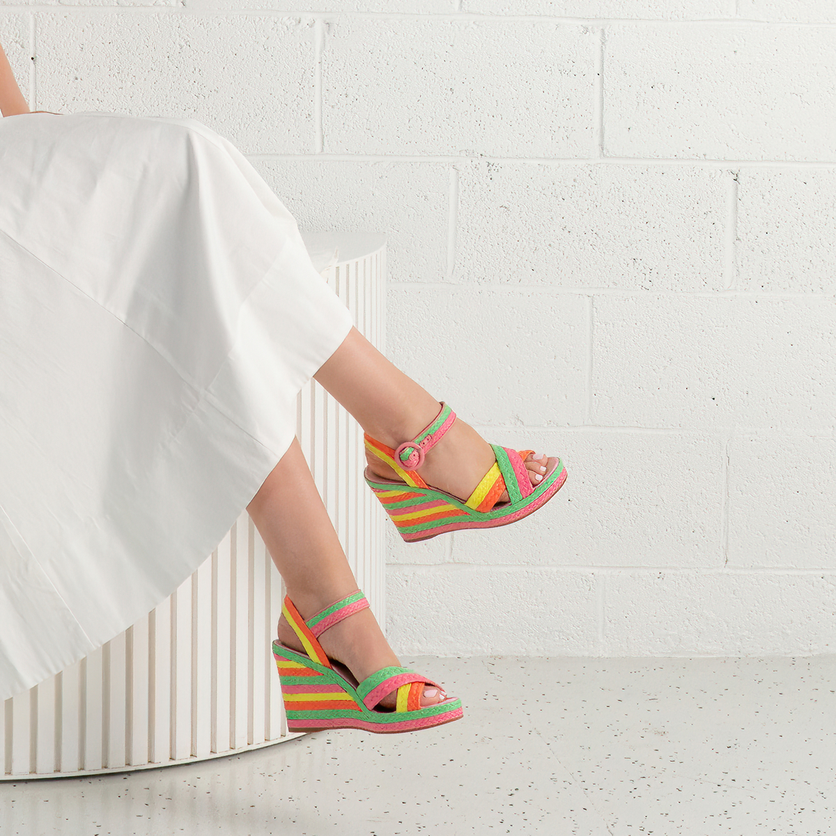 Erinah Bright Multi Wedges - TOP END | Shouz