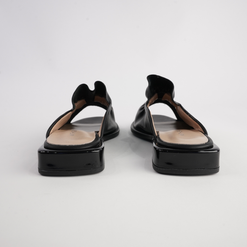 Luna Black Leather Flats
