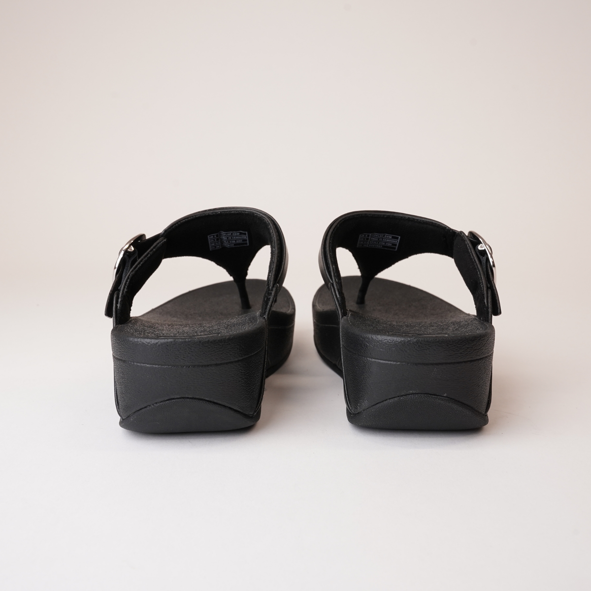 Lulu Adjustable Leather Toe Post Black Sandals - FITFLOP | Shouz
