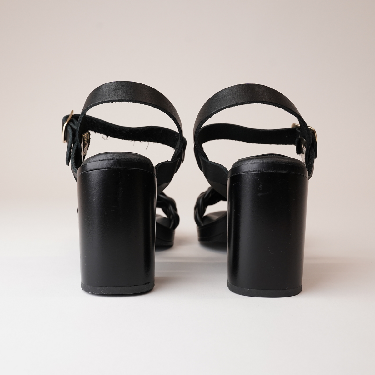 Vela Black Leather Heels