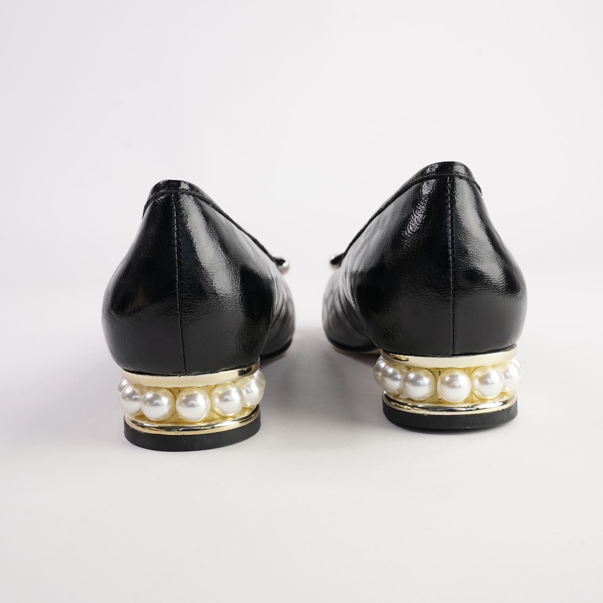 Azzi Black Leather Ballet Flats - BRESLEY | Shouz