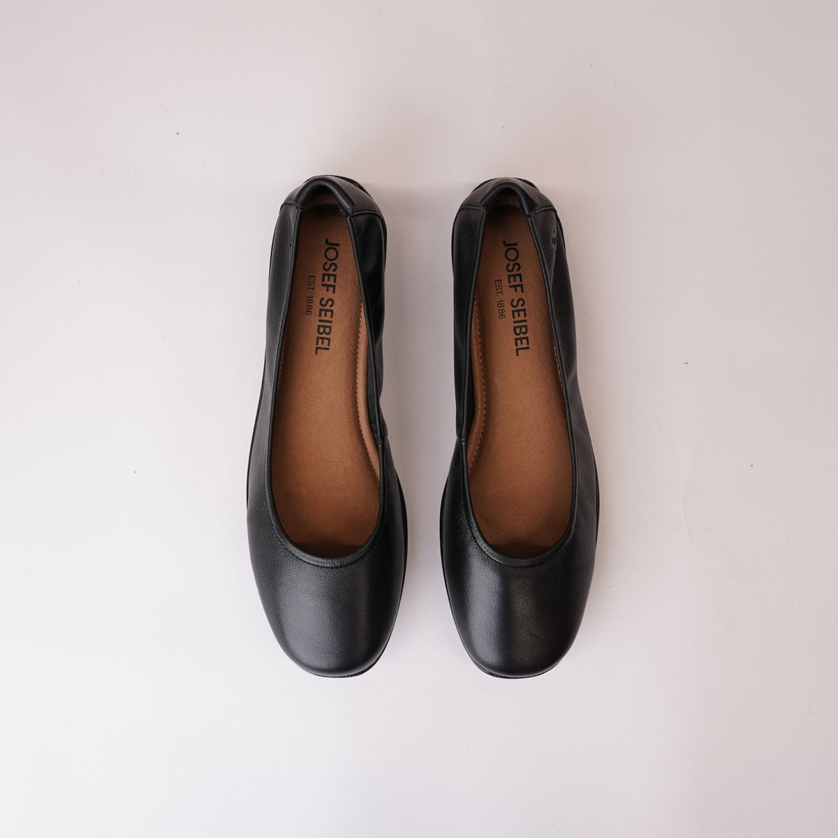 Fenja 01 Black/black Leather Ballet Flats - JOSEF SEIBEL | Shouz