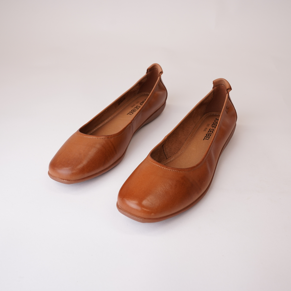 Fenja 01 Camel Leather Ballet Flats - JOSEF SEIBEL | Shouz