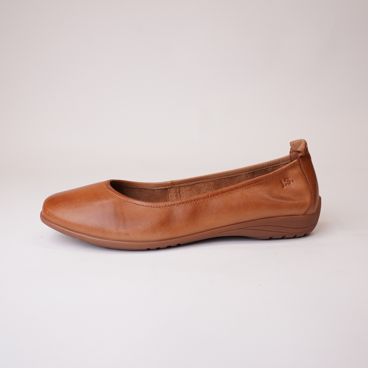Fenja 01 Camel Leather Ballet Flats - JOSEF SEIBEL | Shouz