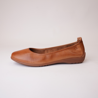 Fenja 01 Camel Leather Ballet Flats