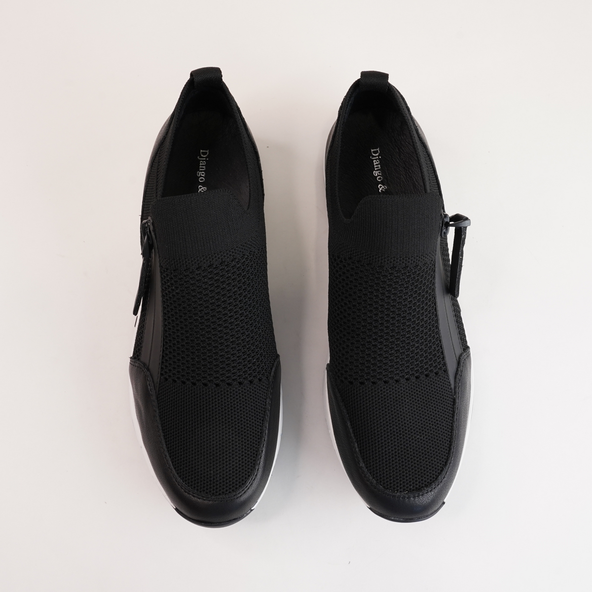 Jirels Black Sneakers