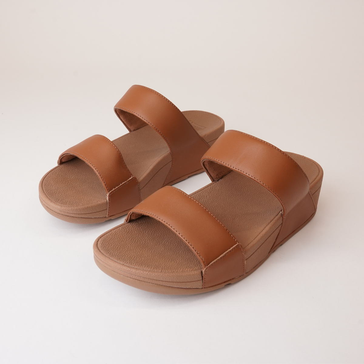Lulu Leather Slides Light Tan Sandals - FITFLOP | Shouz