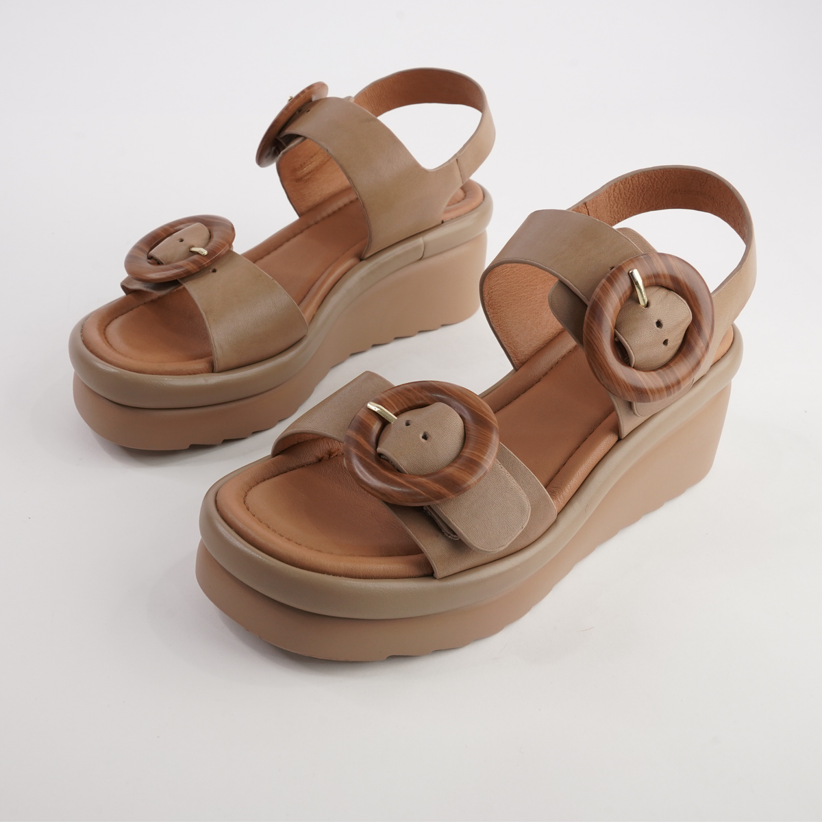 Menorcas Desert Leather Wedges - EOS FOOTWEAR | Shouz