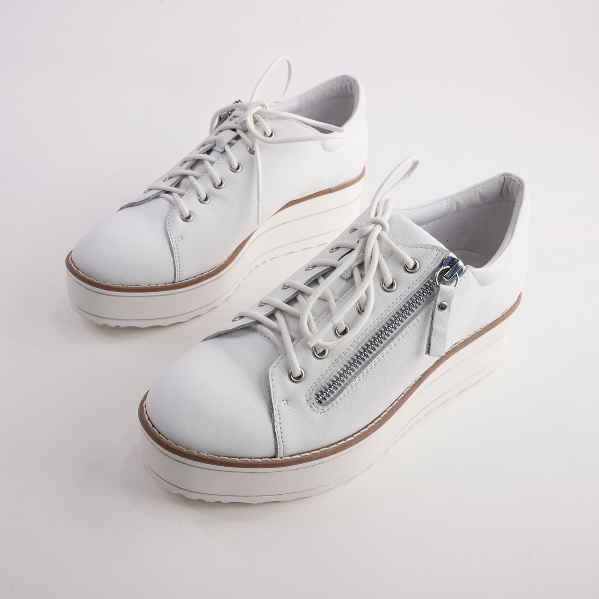 Nabie White/ White Sole Leather Sneakers