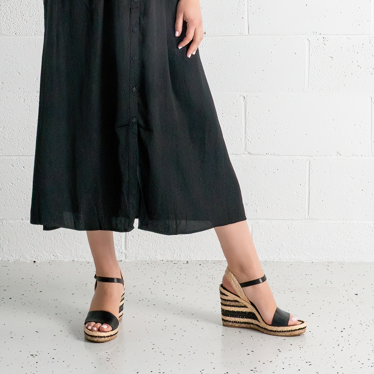 Etroya Black Leather Espadrille Wedges - TOP END | Shouz