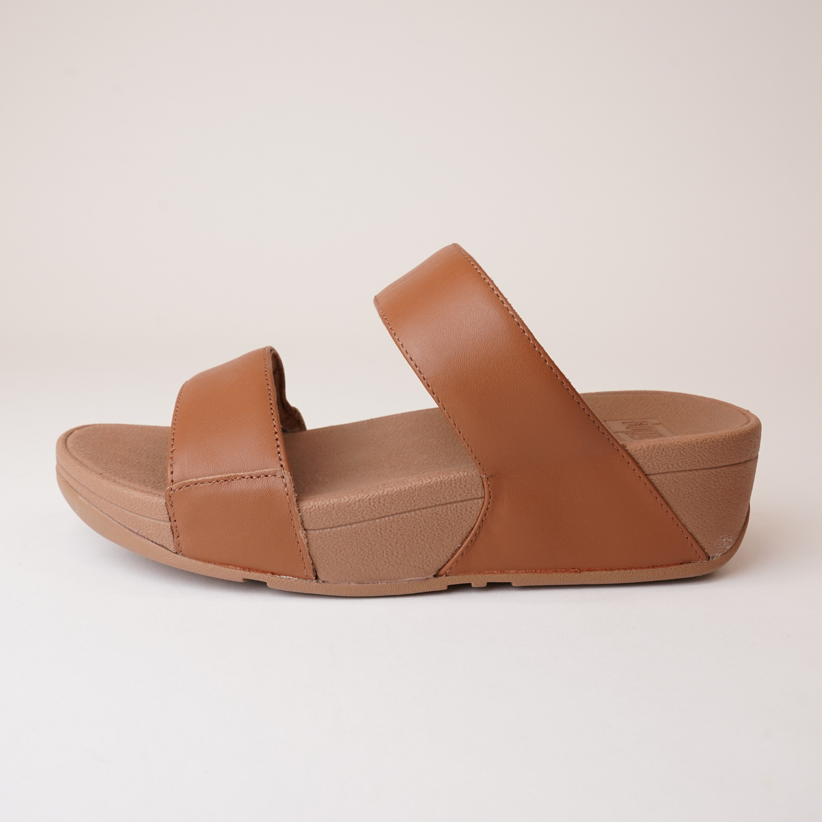Lulu Leather Slides Light Tan Sandals - FITFLOP | Shouz