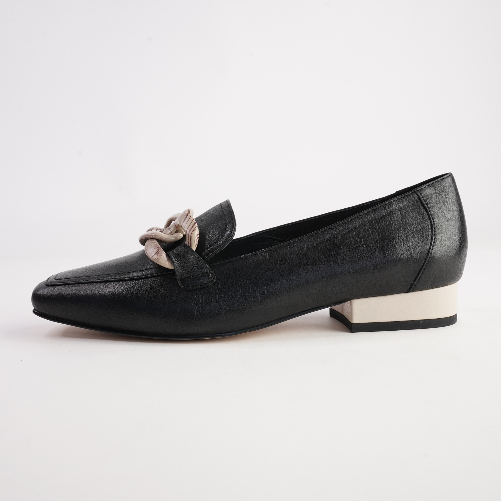 Roam Black/ Bone Leather Loafers - BRESLEY | Shouz