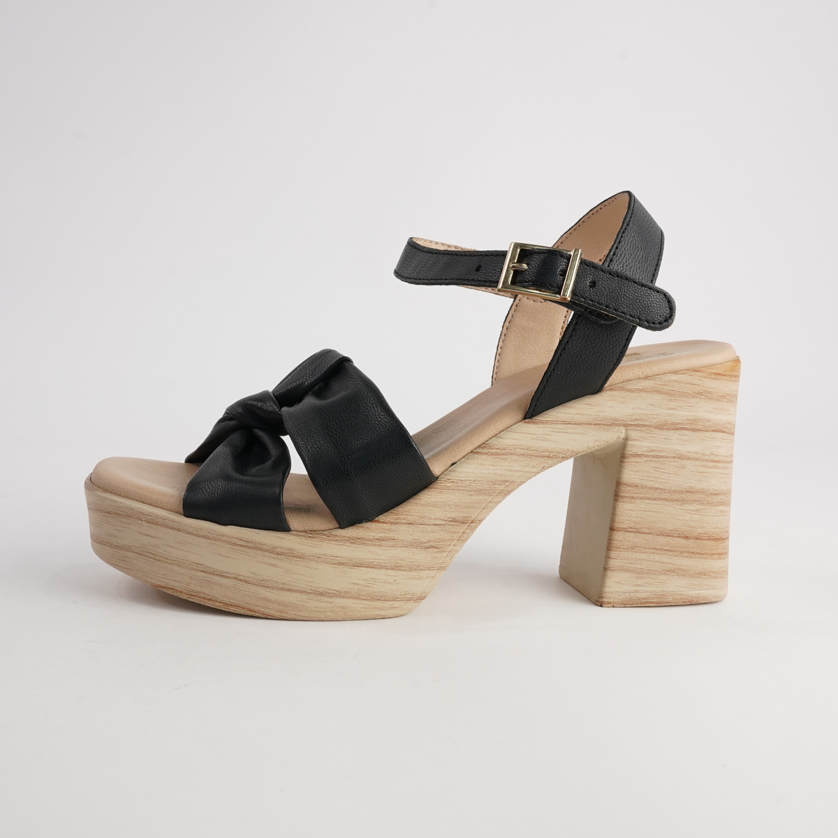 Odessa Negro Leather Heels - NU BY NEO | Shouz