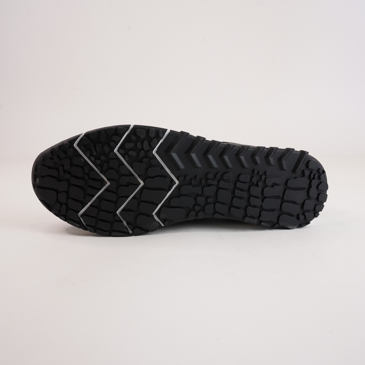 Jirels Black Sneakers