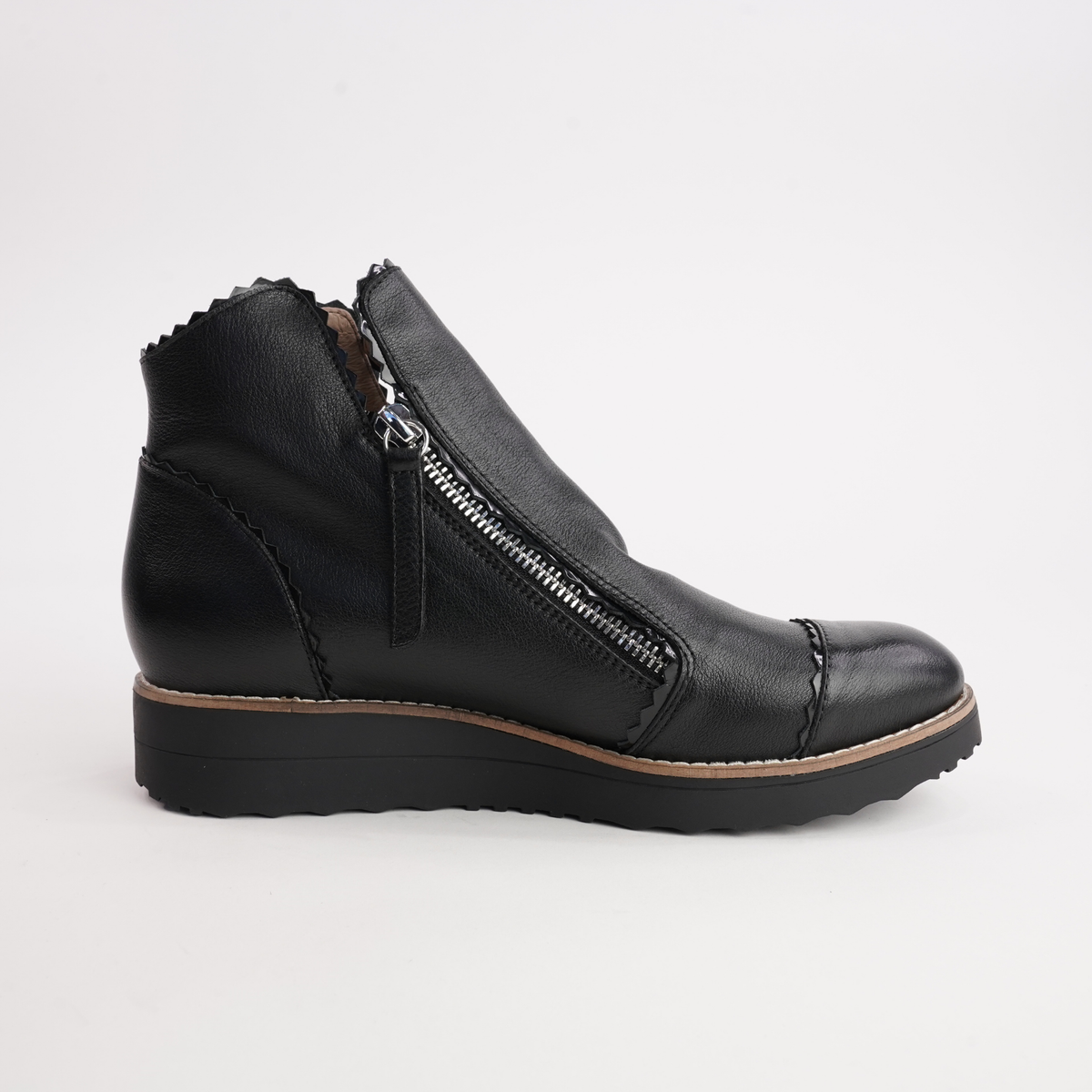 Ooday Black Leather / Black Patent Ankle Boots