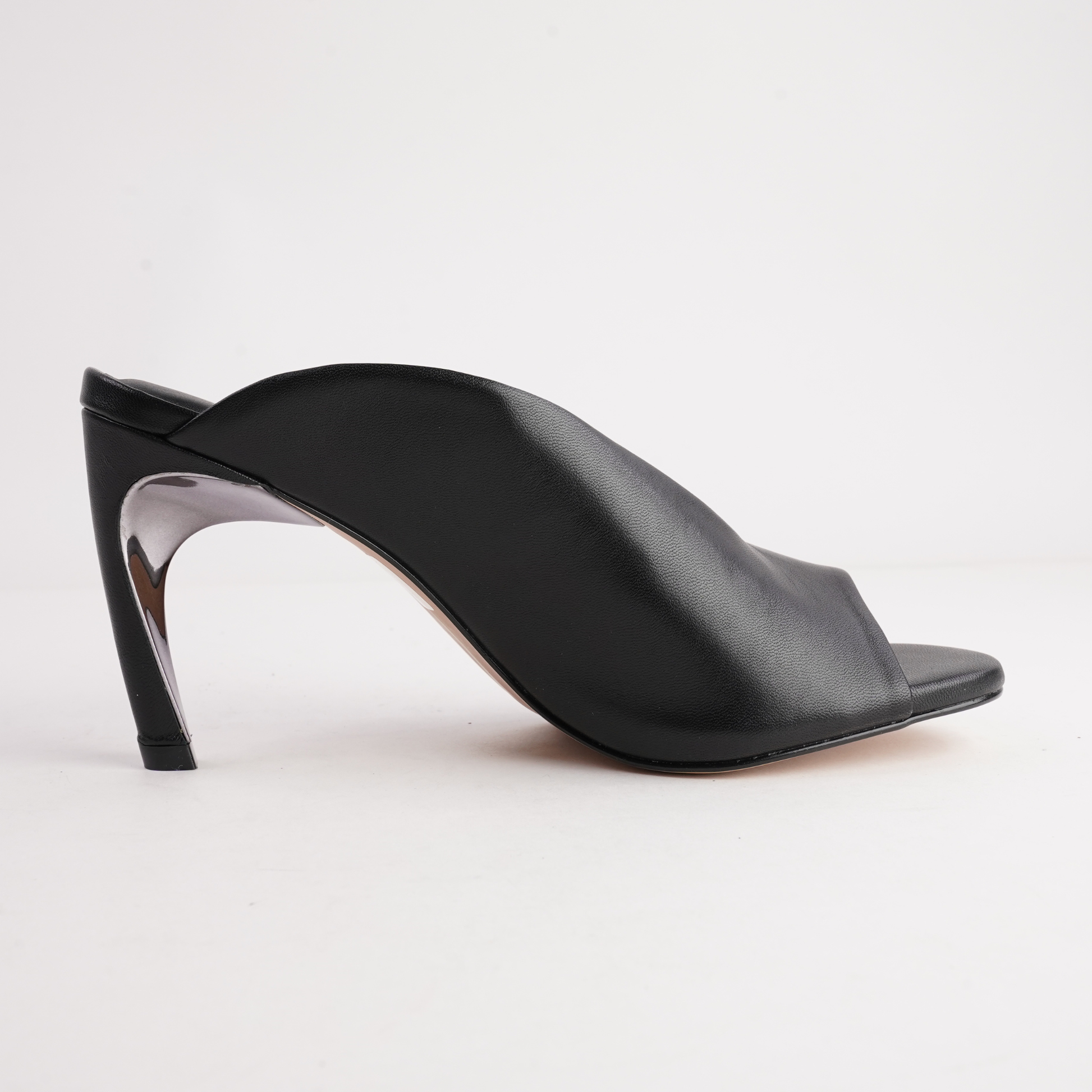 Xalina Black Heels - NU BY NEO | Shouz