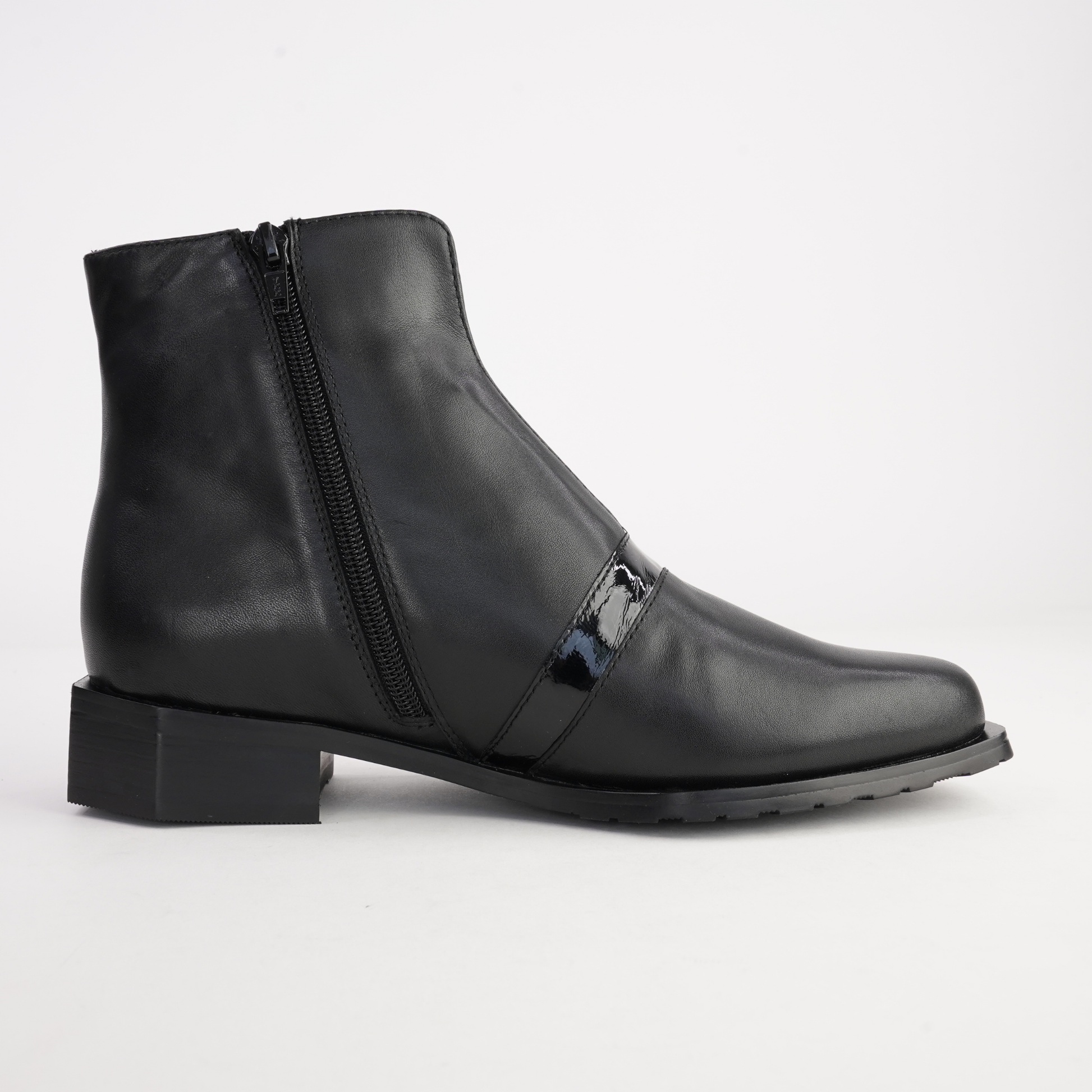 Rollo Black/ Patent Leather Ankle Boots - BRESLEY | Shouz
