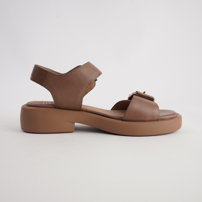 Ele Pecan Leather Sandals