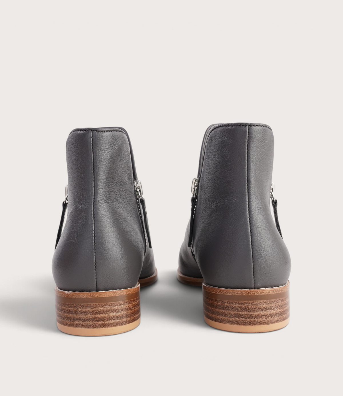 Noves New Charcoal Leather Ankle Boots - DJANGO AND JULIETTE | Shouz