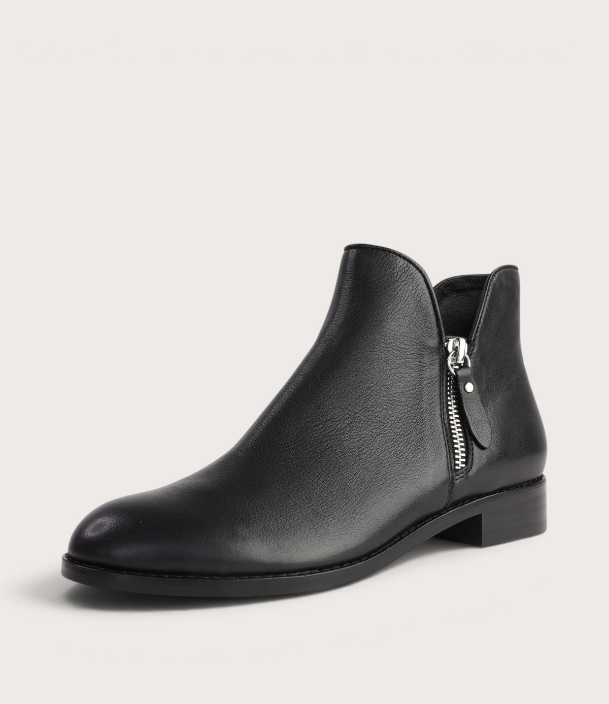 Noves Black Leather/ Black Heel Ankle Boots