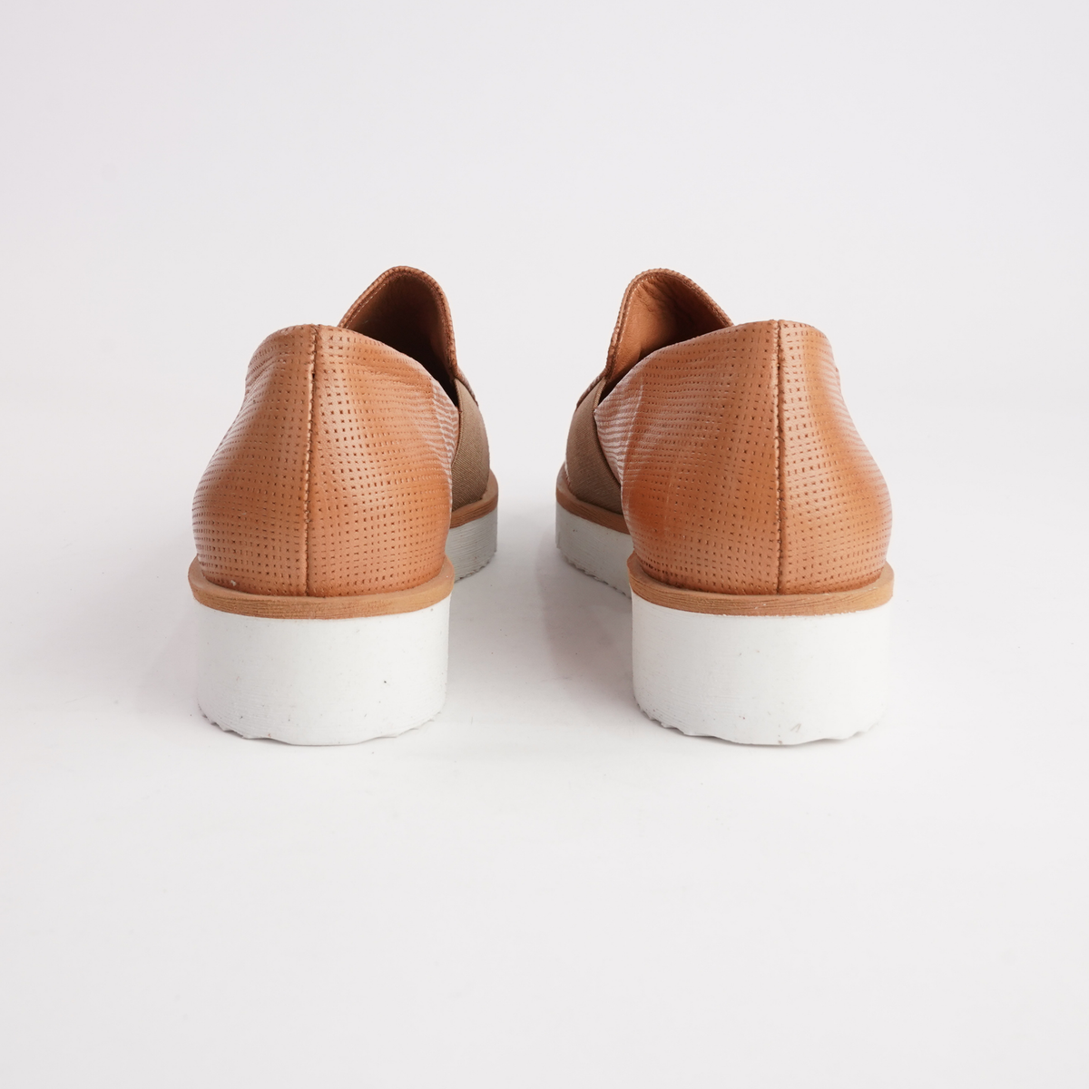 Olga Taba Leather Flats - NU BY NEO | Shouz