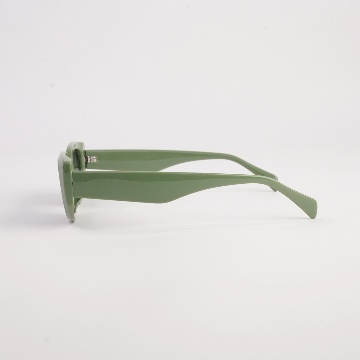 Elle Olive Sunglasses