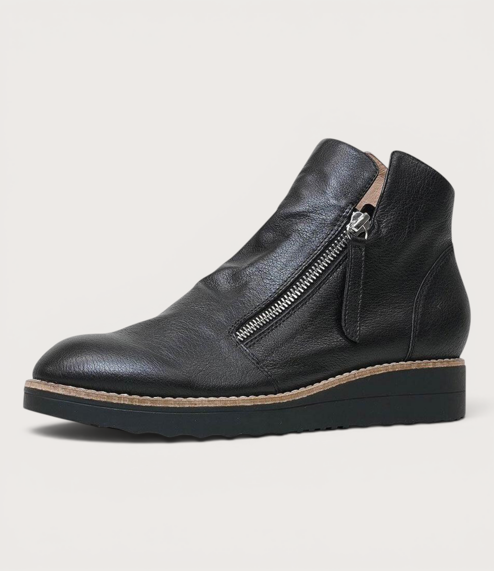 Ohmy Black/ Black Leather Ankle Boots