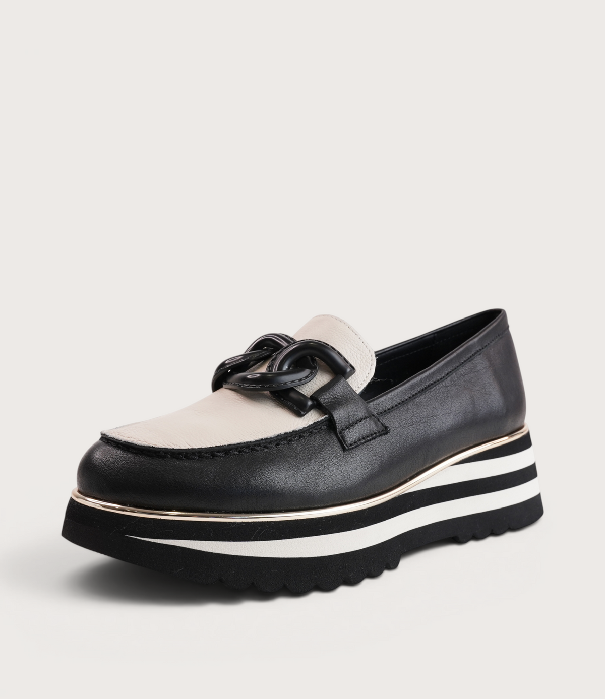 Ealia Black/ Milk Leather Loafers
