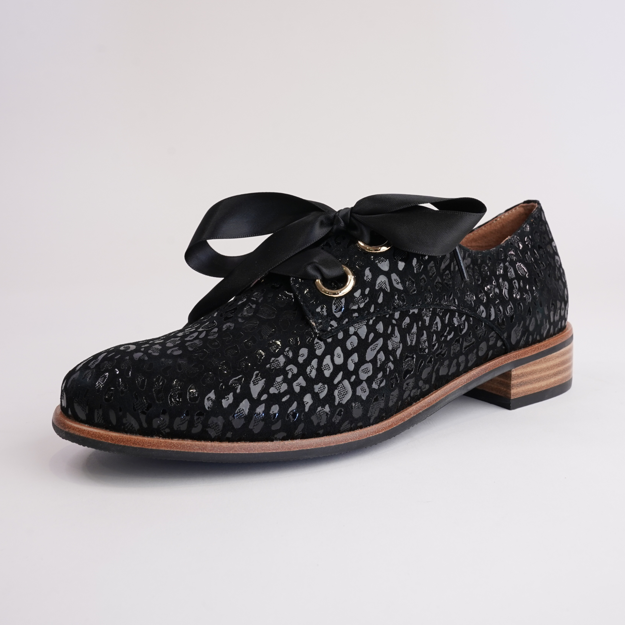 ●ONE BRILLIANT● AubreeOB510Black Aubree-OB510-Black Admin Black Leopard Leather Lace-up Flats by Bresley – Shouz