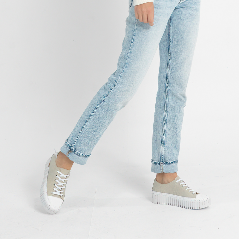 Baselo White/ Almond Leather Sneakers