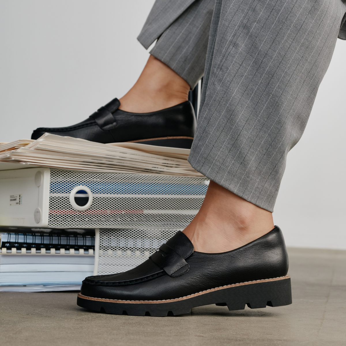Dorte Black Leather/ Black Sole Loafers - DJANGO AND JULIETTE | Shouz
