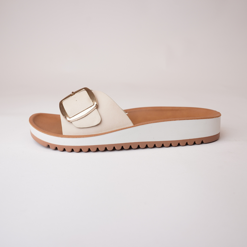 Naja Oats Leather Slides