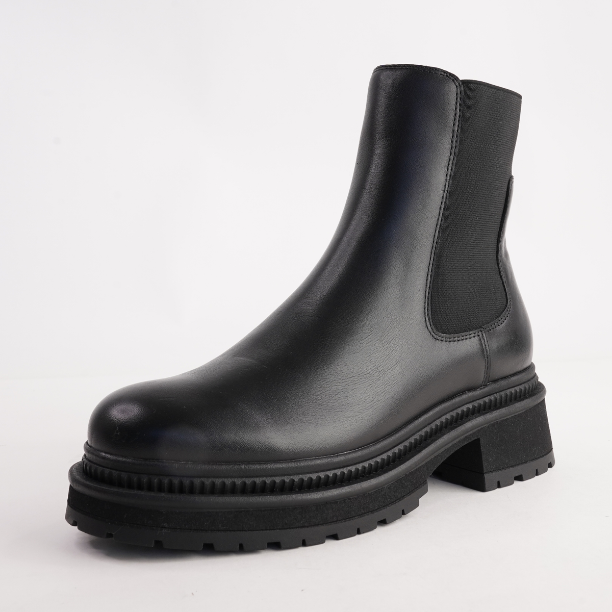 Brussels Black Leather Ankle Boots - WITH GRACE | Shouz