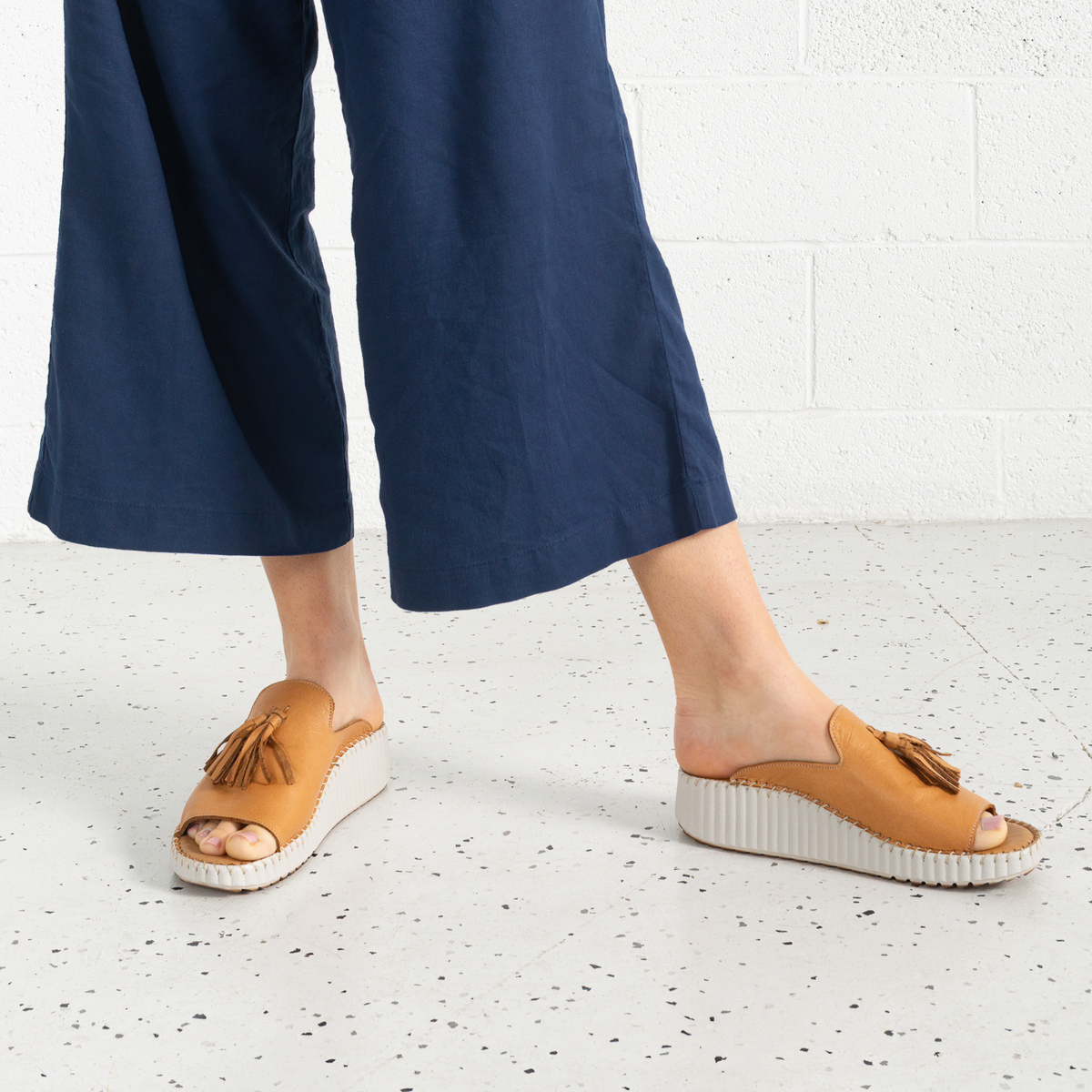 Sonny Coconut Leather Slides